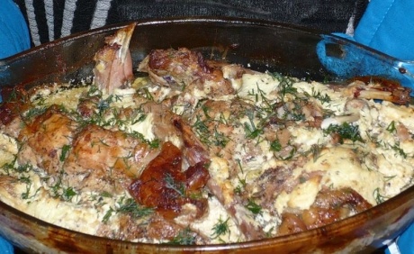 Тушеный кролик в сметане — изысканное блюдо в духовке!